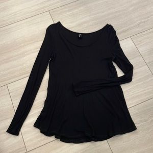 Agnes & Dora Black Henley Long Sleeve Flare Top Shirt Size Medium